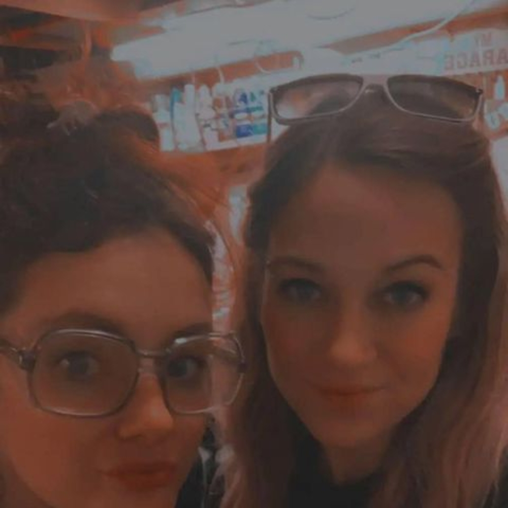 Meet your Posher, Pear